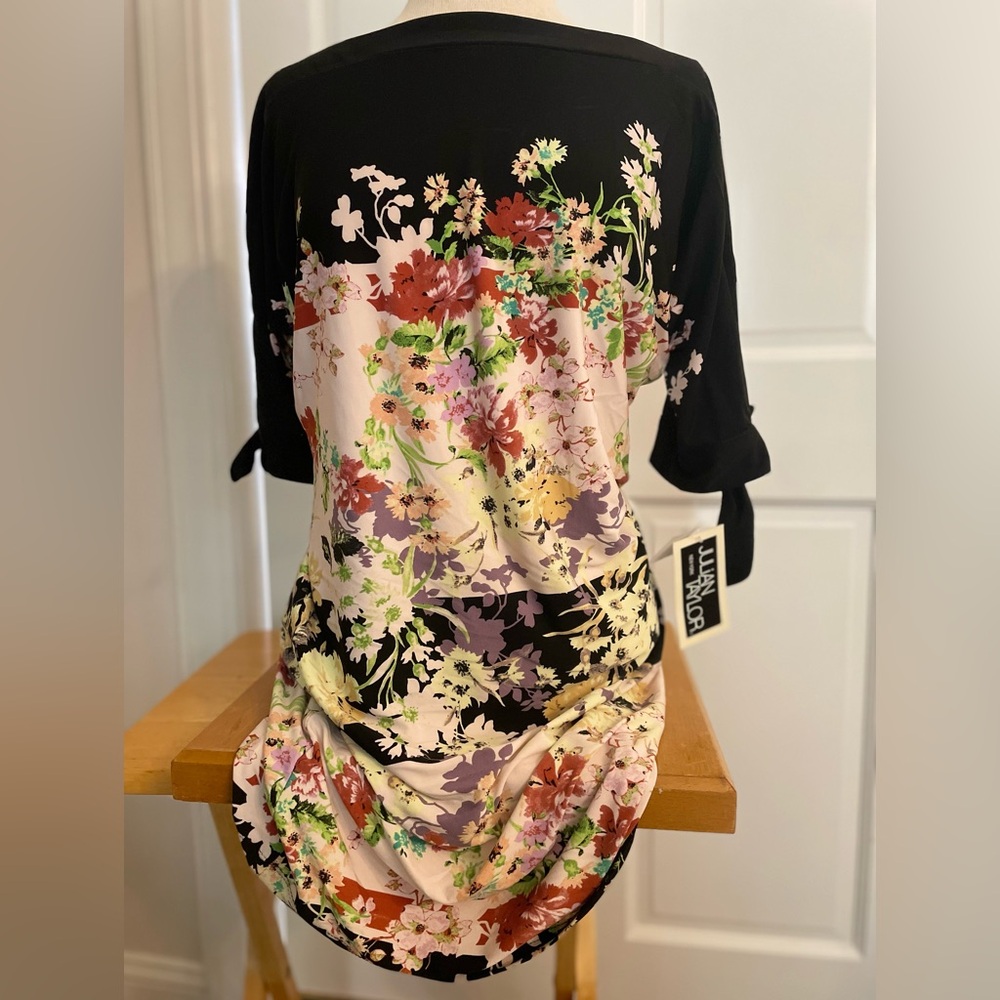 Women’s Julian Taylor Blouse NWT Size 10